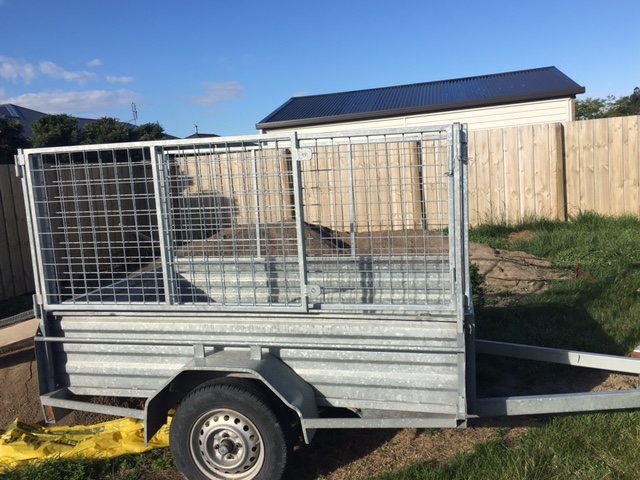 Custom Removable Trailer Cage